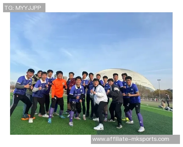 愿每位足球队员在赛场上展现风采勇往直前收获胜利与友谊的美好祝福 愿每位足球队员在赛场上展现风采勇往直前收获胜利与友谊的美好祝福